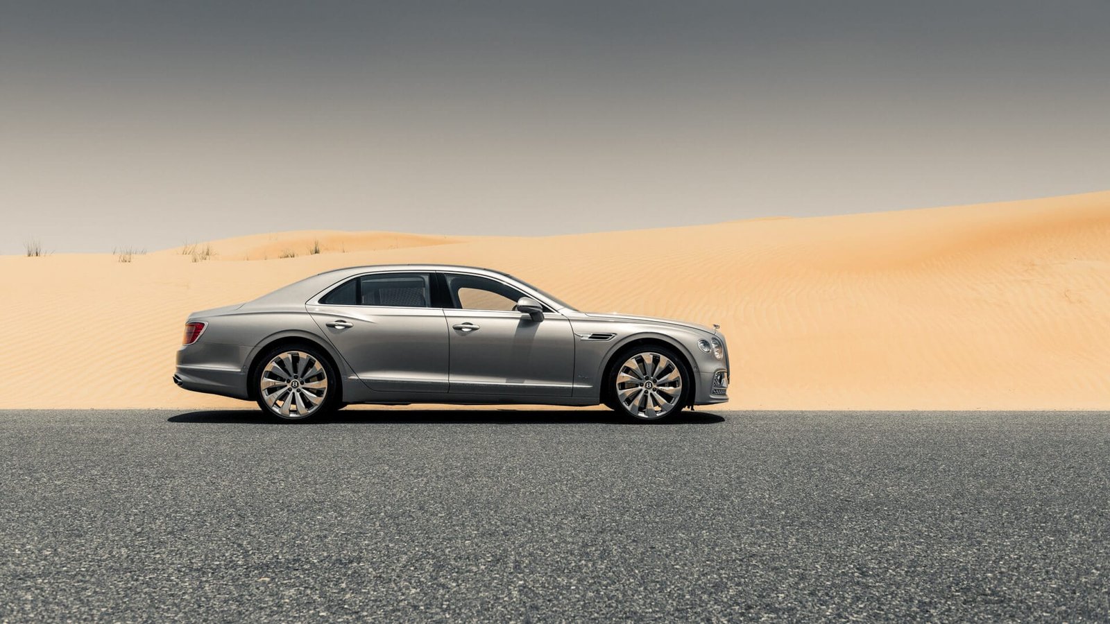 Best Long-Term Car Rental in Vietnam for Businesses